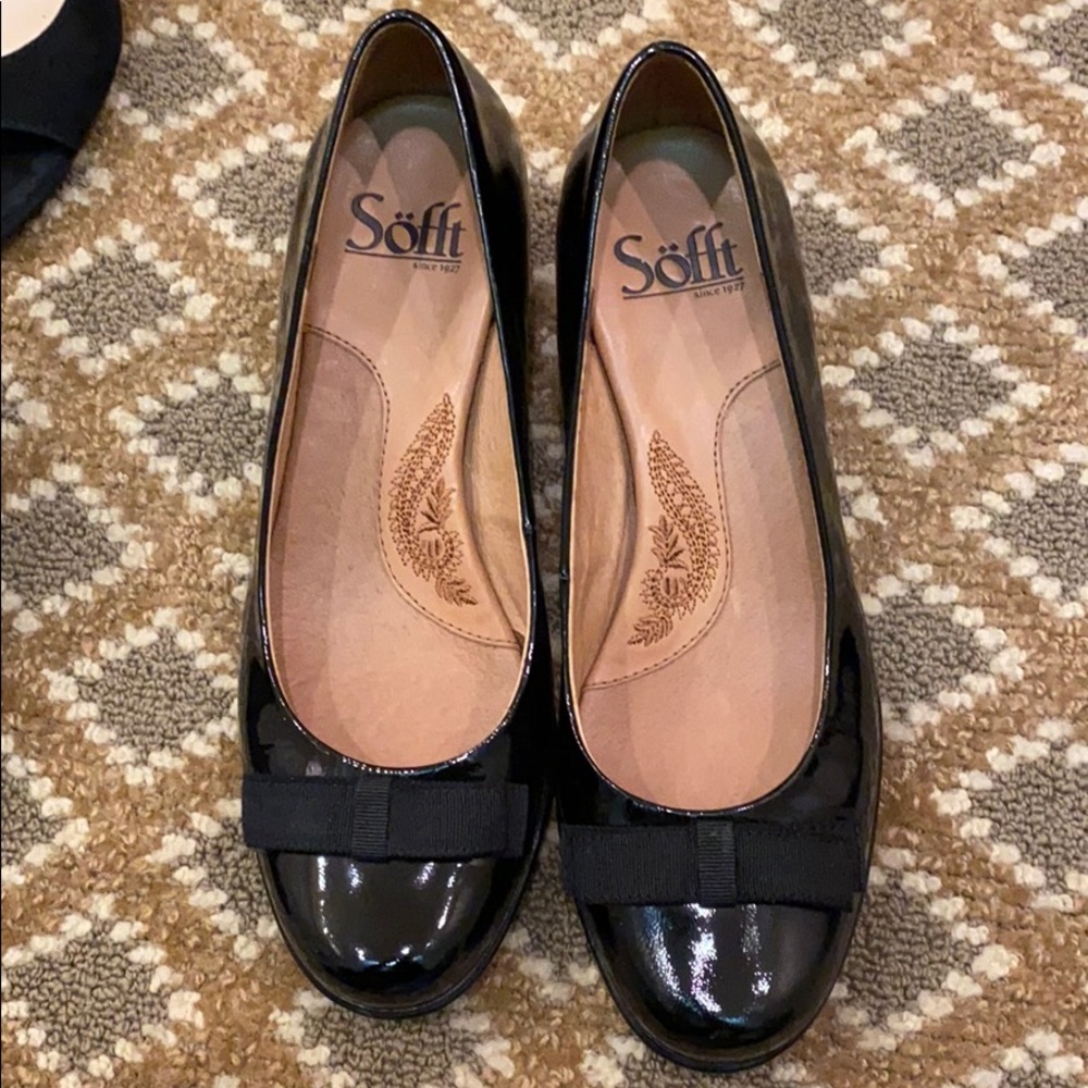 Sofft Kitten Heel Patent Leather Black shoe